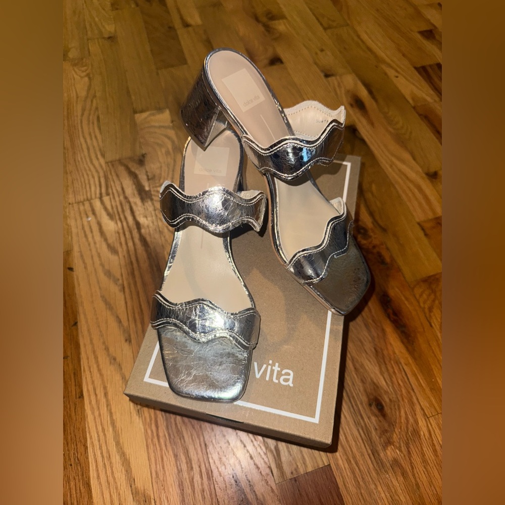 FINAL PRICE NWB Dolce Vita Ilva Mid Distressed Silver Leather Sandals